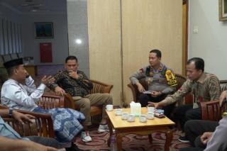 Cooling System Kapolres Rohul Dengan  Plh. Ketua KPU Rohul Azhar Hasibuan,SH,Menuju Pemilu Damai 202